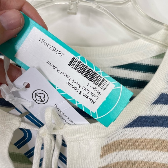 Stitch Fix l Market & Spruce Leila Split Neck Tassel Pullover, Large - Picture 3 of 10